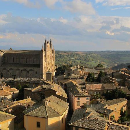 Porta Vivaria Orvieto- Private Parking Exterior foto